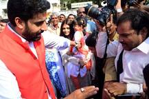 IN PICS: Aishwarya-Abhishek seek blessings at Siddhivinayak temple with daughter Aaradhya on their 10th wedding anniversary!