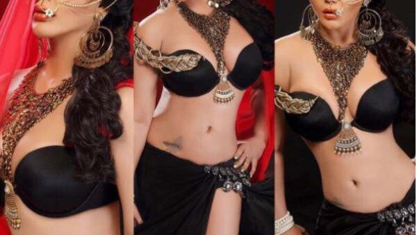 OMG! Check out: Rakhi Sawant shares BOLD PICS on social media leaving her fans CRAZY! OMG! Check out: Rakhi Sawant shares BOLD PICS on social media leaving her fans CRAZY!