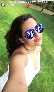 'Dabangg' actress Sonakshi Sinha celebrates her 30th birthday in style with besties in Goa!
