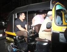 IN PICS: Salman Khan ditches his SUV to enjoy auto ride post 'Tubelight' promotions!