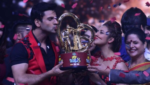 CONGRATULATIONS! PIC: Divyanka Tripathi & Vivek Dhaiya WIN #NachBaliye8; Beat Sanaya-Mohit & Sanam-Abigail in Grand FINALE! CONGRATULATIONS! PIC: Divyanka Tripathi & Vivek Dhaiya WIN #NachBaliye8; Beat Sanaya-Mohit & Sanam-Abigail in Grand FINALE!