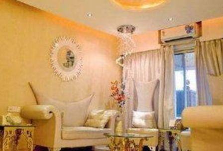 Mr. and Mrs Dahiya who shifted to their new 3bhk posh flat in Mumbai, seem to be loving every bit of it. It is said that Divyanka personally has taken a keen interest in designing her new love abode!