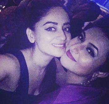 Mahhi Vij showers her love on Divyanka