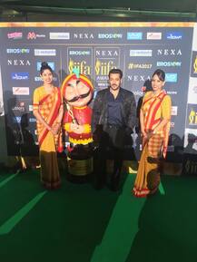 IIFA Awards 2017: Salman Khan, Shahid-Mira, Alia, Varun, Sonakshi DAZZLE on the GREEN CARPET! INSIDE PICS
