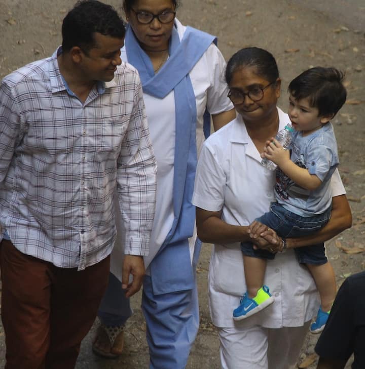 Whether the man was known to Taimur and his family, we don't know but nanny seem to be getting a little upset there!