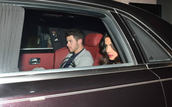 The couple looked exhausted but still posed happily for the paparazzi. (Photo: Manav Manglani)