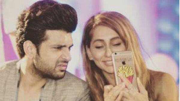 Fan calls Anusha Dandekar a ‘Prostitute’; Karan Kundra LASHES OUT! Fan calls Anusha Dandekar a ‘Prostitute’; Karan Kundra LASHES OUT!