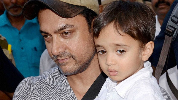 OMG! Aamir Khan gives his son Eidi of just Rs 2 OMG! Aamir Khan gives his son Eidi of just Rs 2