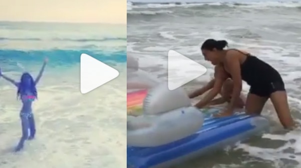 VIDEOS: Sushmita Sen & her daughter Renee SIZZLE in a BIKINI in Thailand! VIDEOS: Sushmita Sen & her daughter Renee SIZZLE in a BIKINI in Thailand!