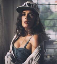 UNSEEN PICS: Richa Chadda's Latest STUNNING Photo shoot will blow your mind!
