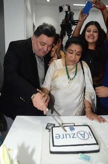 PICS: Sachin Tendulkar's 19-year-old daughter Sara looks like a DIVA at Asha Bhosle's granddaughter's store launch!