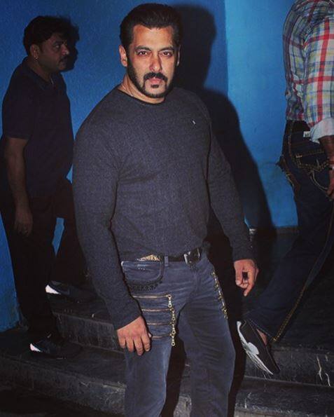 The birthday bash took place at a 5 star Hotel in Bandra. Arbazz's superstar brother, Salman Khan was looking dapper as always in Jeans & T-shirt. (Photo: Instagram/ salmankhanclubb)