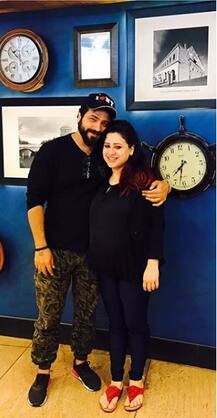 PICS: Yeh Rishta Kya Kehlata Hai's Pooja Joshi aka Varsha shows off her BABY BUMP!