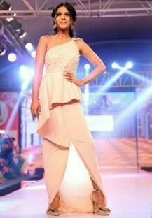 IN PICS: Nia Sharma, Sargun Mehta, Lopamudra & other TV DIVAS walk the ramp at India Kids Fashion Week 2017!