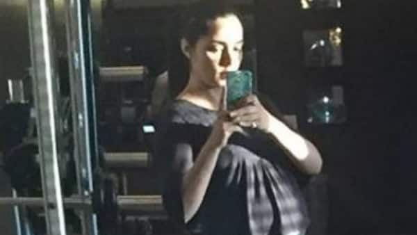 Celina Jaitly's PREGNANCY WORKOUT pic will inspire expecting moms! Celina Jaitly's PREGNANCY WORKOUT pic will inspire expecting moms!