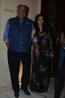 SEE PICS: Sridevi's daughter Jhanvi Kapoor goes BACKLESS at her mom's birthday bash; Steals the show from Bollywood DIVAS- Aishwarya Rai & Rani Mukerji!