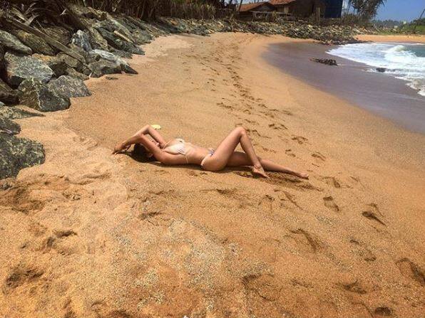 Jinita posted this pic on Instagram in which she can be seen beating the heat in a bikini on Amari Galle beach in Sri Lanka. The caption says,