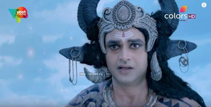 They had left after the shoot of their show 'Mahakali' 'in Umbergaon, Gujarat for their Goregaon home on Saturday morning 8.30am and the mishap happened at 11.30.
