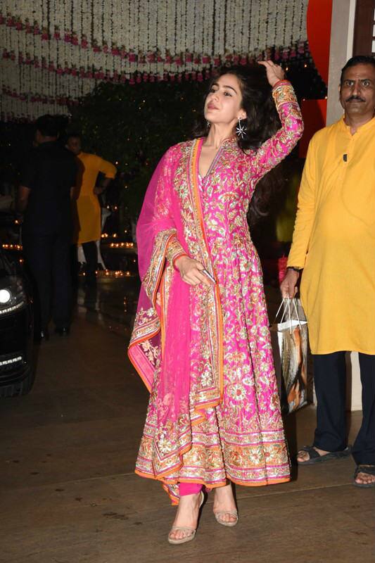 The newbie made sure to stand apart in her traditional attire. (Photo: Manav Manglani)