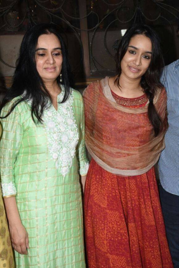 Shraddha with Padmini Kolhapure