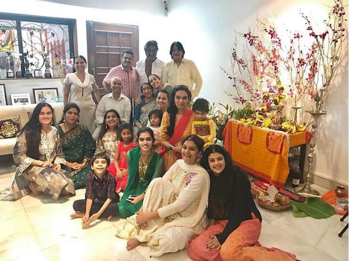Sharddha had shared a fabulous family picture on Day 1 of Ganesh Chaturthi when they got Bappa home. She had captioned this pic - 