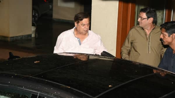 Filmmaked David Dhawan too made sure to attend Sanjay Dutt's celebration