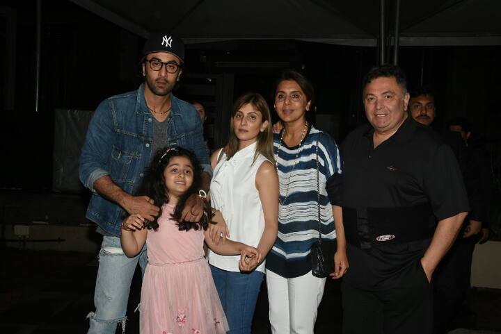 The Kapoors were clicked as they went on a family dinner to a high-end restaurant in Mumbai. 
