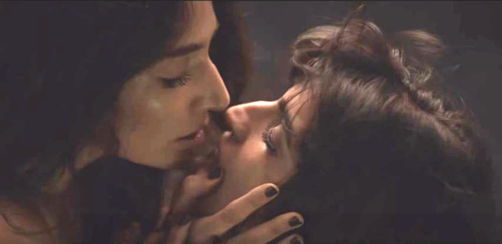 Anushka was in news a few months ago for featuring in the bold music video 'Lay You Down' alongside Monica Dogra. First single from Mumbai-based DJ Nanok's album explored same-sex love through its choreography and Anushka-Monica played lovers in it.(Pic: Video screenshot)