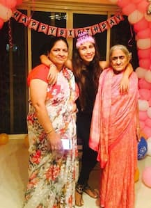 PICS: 'Balika Vadhu' actress Veebha Anand gets a SURPRISE pre-birthday bash from her family!