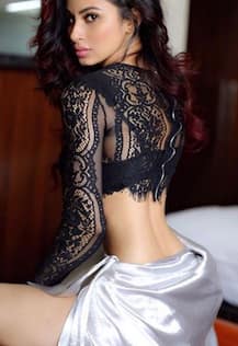 PICS: 'Naagin' Mouni Roy sets the screen on fire with her latest HOT photo shoot!