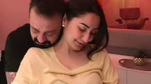 Sanjay Dutt gets COSY with wife Maanyata & its TOO ROMANTIC!