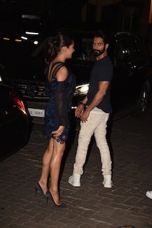 Mira Rajput steps out for Birthday dinner with Shahid Kapoor & brother-in-law Ishaan Khattar!