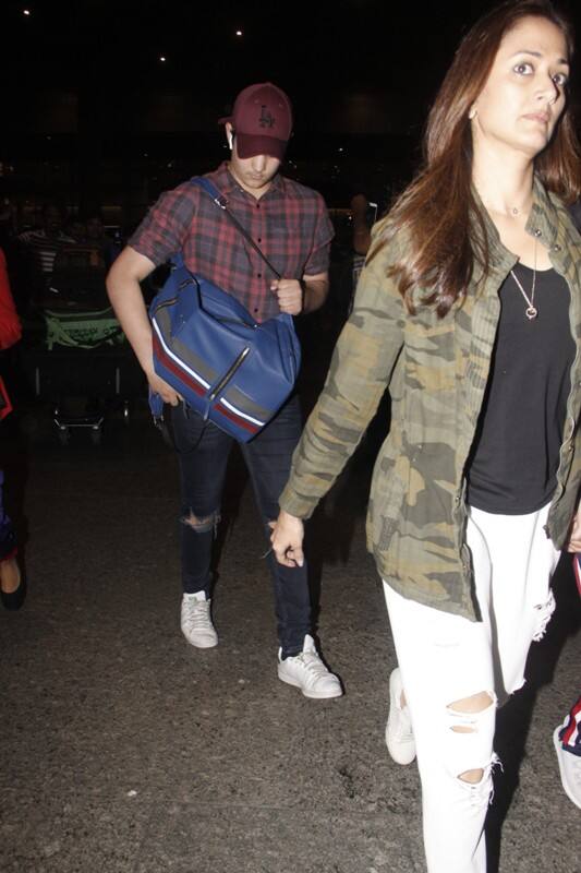 Seen here is Akshay's handsome son Aarav Bhatia