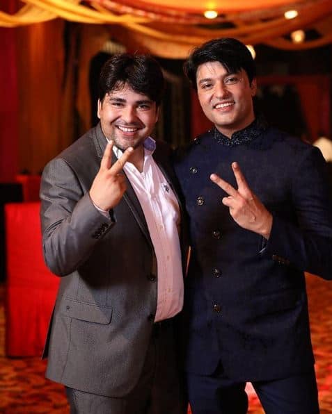 Anas posted this pic with his brother Haris from the reception with the caption,