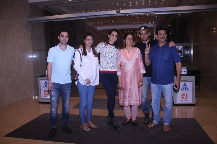 But looks like she has her whole family standing in her support
