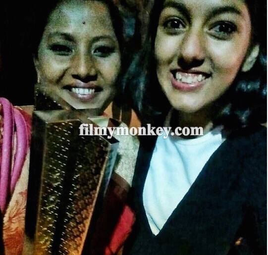 The fans of 'Dance Plus 3' are pained with the completion of Season 3 and many are posting pics/selfies from the sets of grand finale. And look what we found! Yes, that's Bir's famous Mom whose 'saree' has been the highlight in many seasons. Bir wanted to buy his Mom a saree with his own earning and he did so during the show itself by holding a workshop. (Pic: Instagram Bir Fanclub)