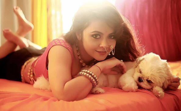 Way to go Devoleena! 