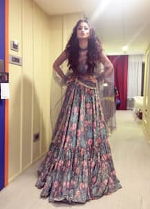 PICS: TV actress Mouni Roy looks like a DREAM in her festive look as she is gets ready for 'Garba'!