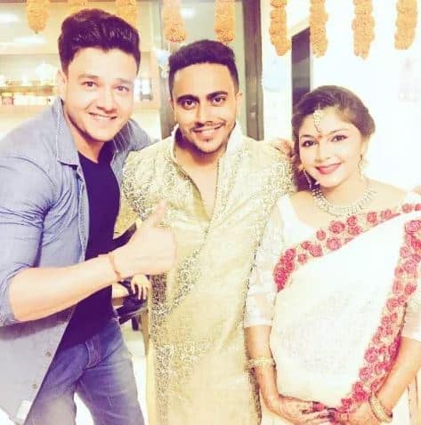 Pooja tied the knot with 'Ruk Jaana Nahi' director Pushkar Pandit on 22nd February 2016. (Photo: Instagram)