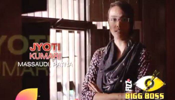 The makers of Bigg Boss 11 have announced the names of four commoners housemates and they are:
1.) Jyoti Kumari: Currently studying in Delhi, Jyoti Kumar is from Massaudi, Patna. She is a daughter of a peon and believes that her dreams are not ordinary.