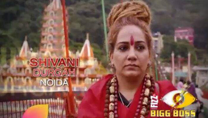 4.) Shivani Durgah: The self-proclaimed god-woman hails from Noida and apparently is a double PHD holder from Chicago University. Can we see a female Om Swami in her we hope not!