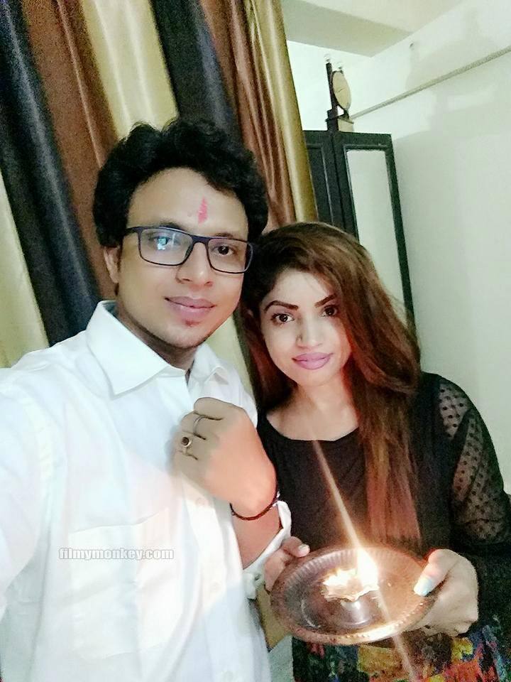 Lokesh tied rakhi on Naveen's wrist on Rakshabandhan recently. (Pic: Lokesh Instagram)