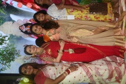 Rani Mukerji and Bhagyashree at Juhu Durga Puja