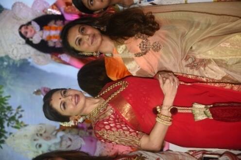 Rani Mukerji and Bhagyashree at Juhu Durga Puja