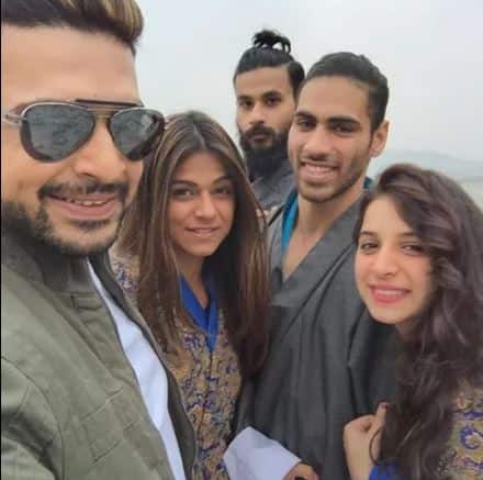 Speaking about Benafsha, she is a chipry girl who was in Karan Kundra's gang on 'MTV Roadies 13' and is now a VJ with the same channel. (Photo: Instagram)