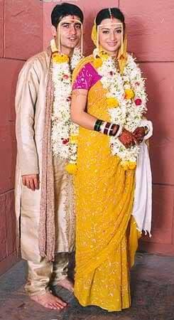 Gauri & Hiten tied the knot with each other on 29th April 2004 and are still going strong. But, did you know that Gauri is not Hiten's first wife? (Photo: Web)