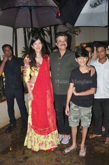 IN PICS: Shilpa Shetty, Sridevi, Raveena Tandon & other Bollywood ladies celebrate Karwa Chauth at Anil Kapoor's home!