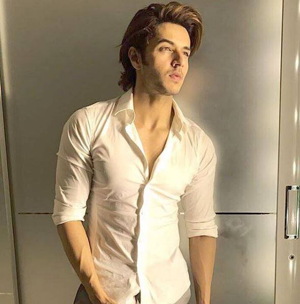 Siddharth further revealed that his mother is getting panic attacks after seeing Vikas like that inside 'Bigg Boss 11' house. (PIC CREDIT: INSTAGRAM)