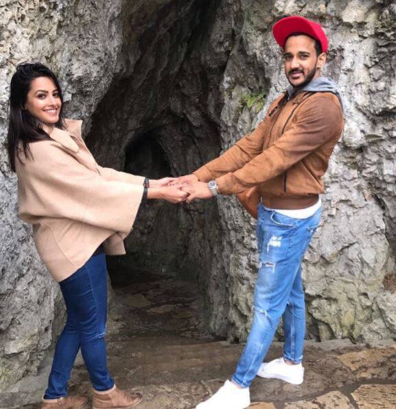 Anita Hassanandani and her entrepreneur husband Rohit Reddy are one of the most adorable couples of television industry, the two who are head over heels in love with each other and do not shy away from subtle PDA at various occasions