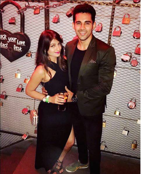 The actor is in a relationship with girlfriend Akanksha Jindal whom he met in 2010 and hit it off instantly. The actor recently proposed to her in a full-on filmy style. (Photo: Instagram)